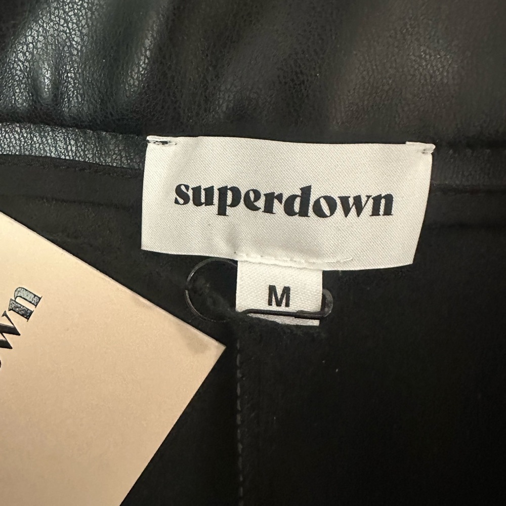superdown Black Faux Leather Shorts - Picture 3 of 4